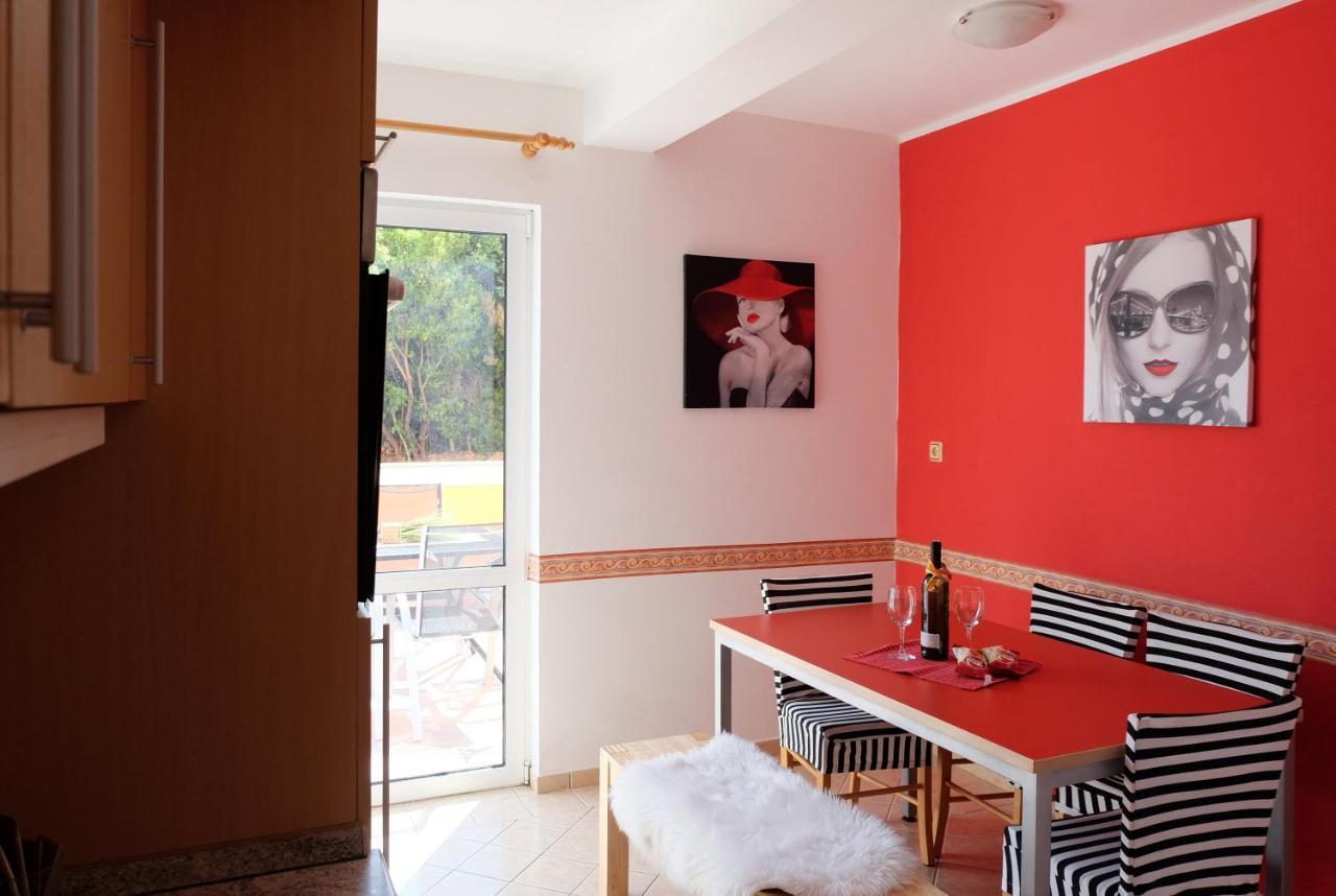 Apartman Precca ซูเปทาร์สกา ดรากา ภายนอก รูปภาพ